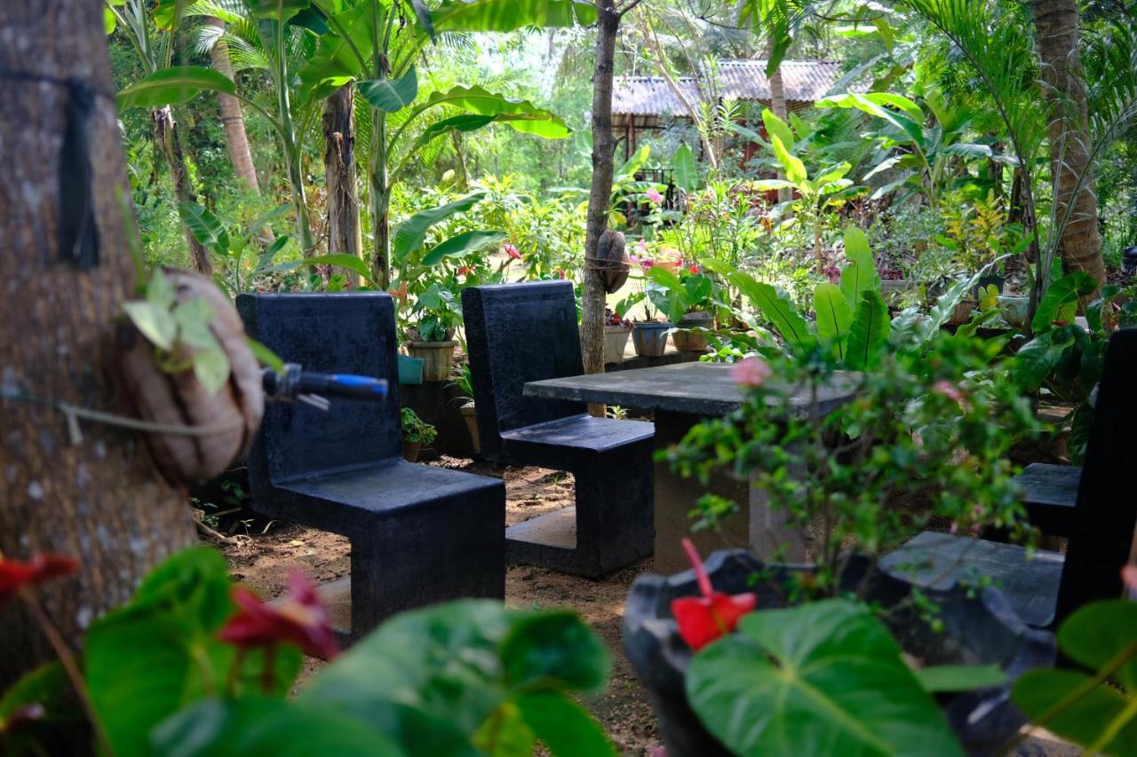One More Night Hostel Sigiriya Luaran gambar