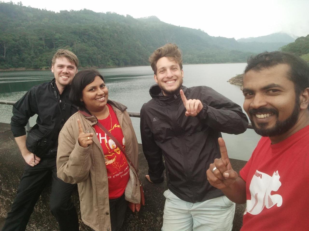 One More Night Hostel Sigiriya Luaran gambar